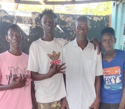Journée de la signature de contrats des futurs mécaniciens automobiles